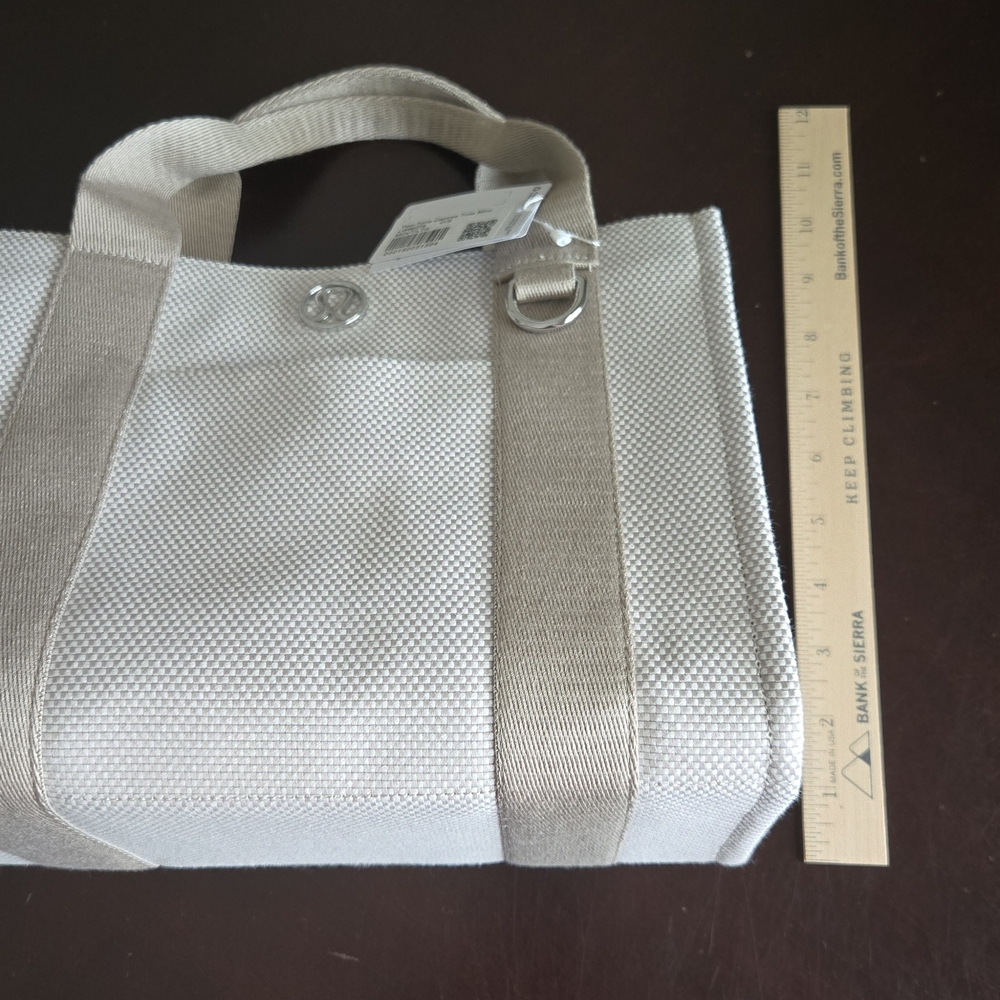 lululemon athletica Cream and Tan Mini Tote Bag - Picture 7 of 9